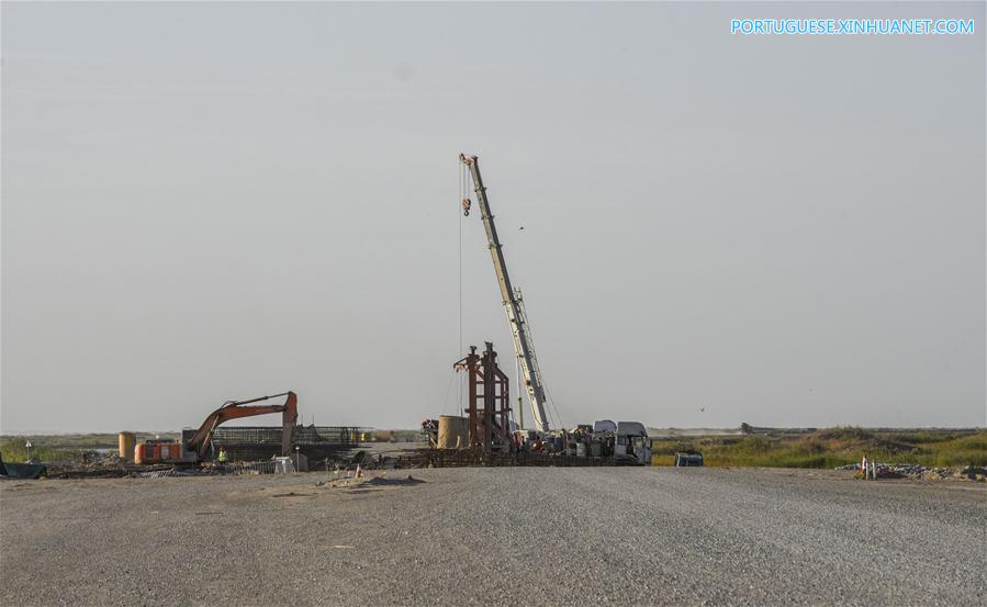 CHINA-XINJIANG-EXPRESSWAY CONSTRUCTION(CN)