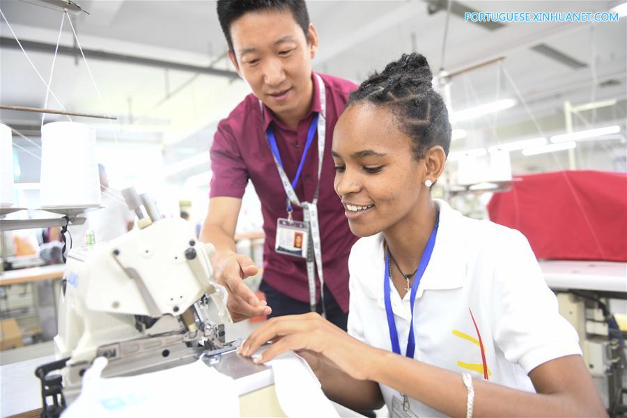 CHINA-ZHEJIANG-CLOTHING MANUFACTURER-ETHIOPIAN WORKERS (CN)