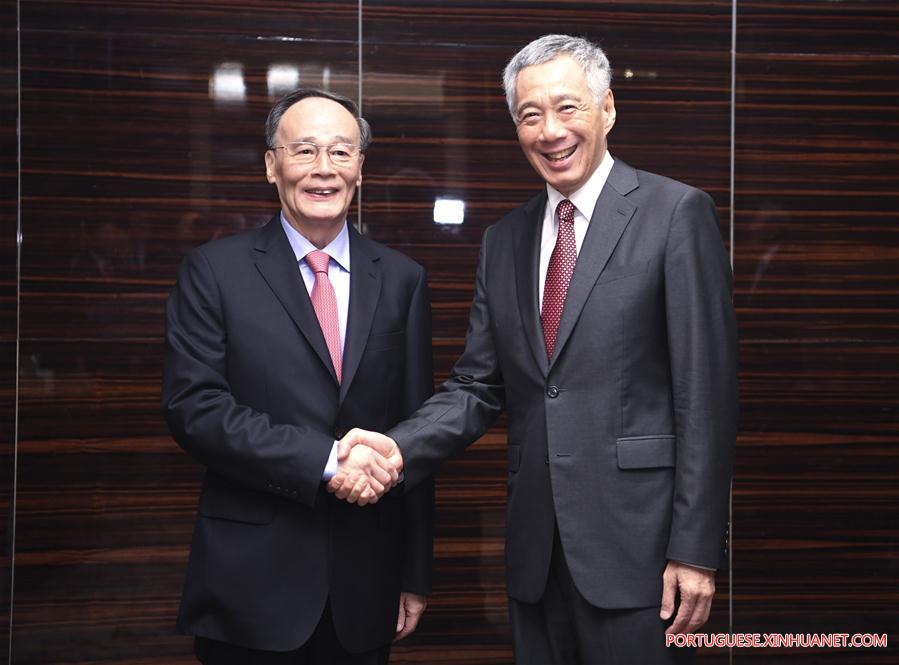 SINGAPORE-CHINA-WANG QISHAN-LEE HSIEN LOONG-MEETING