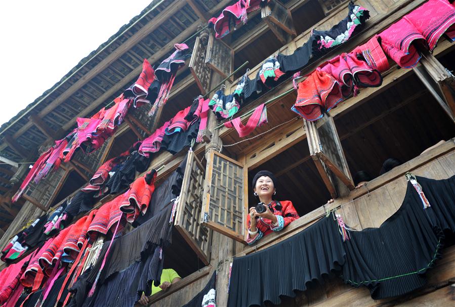 CHINA-GUANGXI-ETHNIC GROUP-COSTUMES (CN)