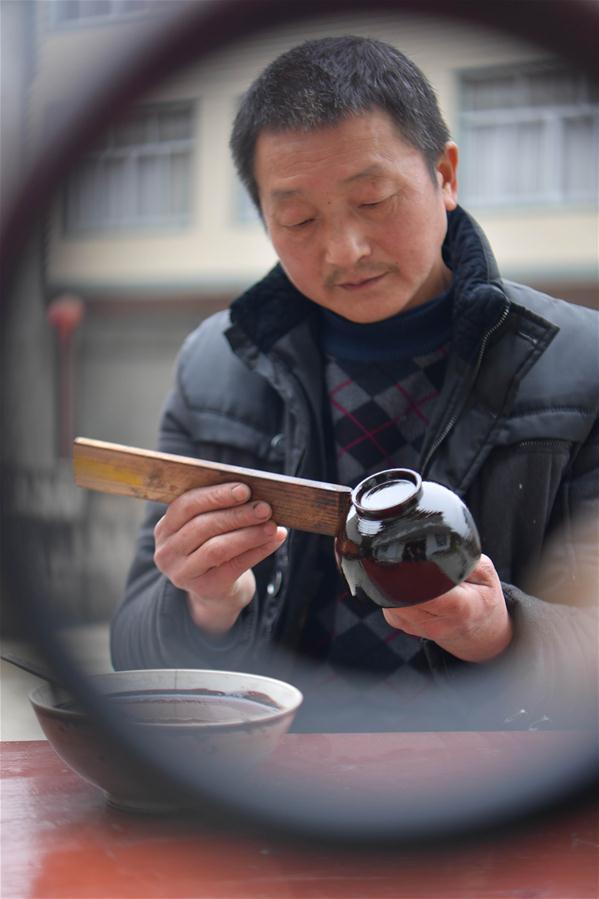 #CHINA-HUBEI-ENSHI-LACQUERWARE (CN)