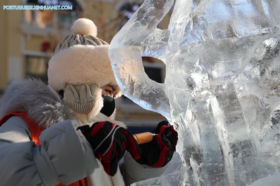 CHINA-HARBIN-ICE SCULPTURE-COMPETITION (CN)