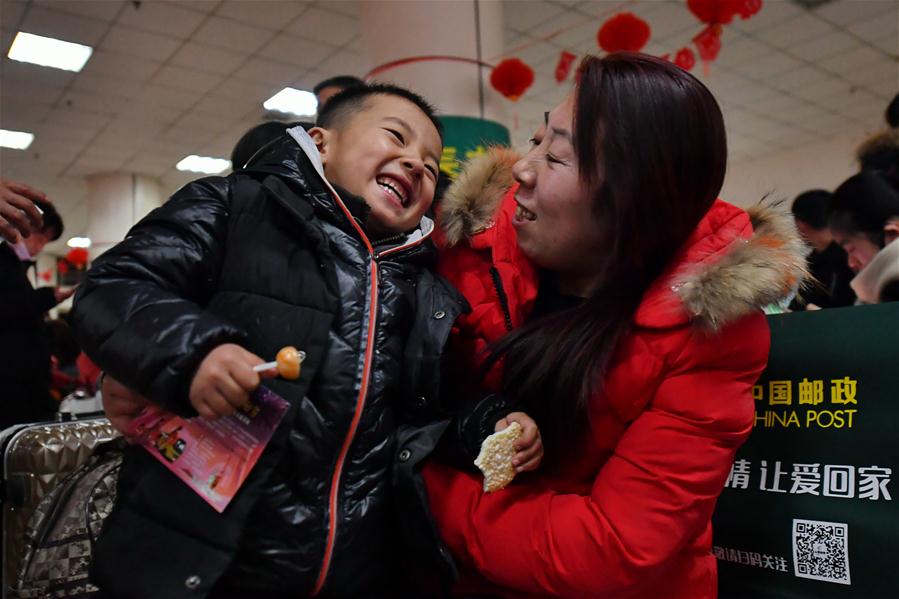 CHINA-TAIYUAN-SPRING FESTIVAL-TRAVEL RUSH--FREE COACH (CN)