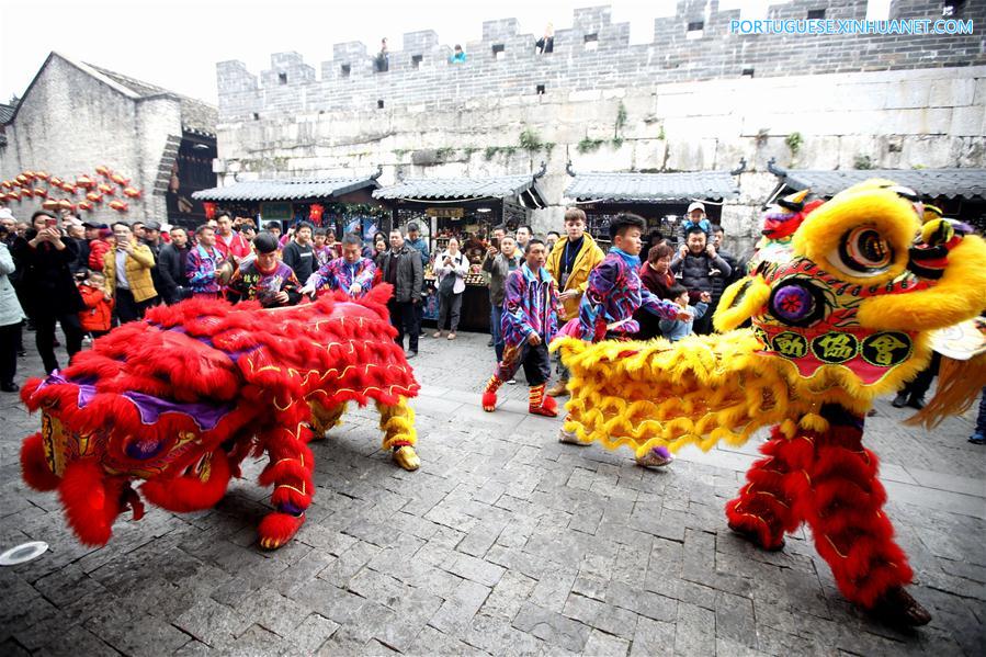 #CHINA-SPRING FESTIVAL-FOLK CUSTOM (CN)