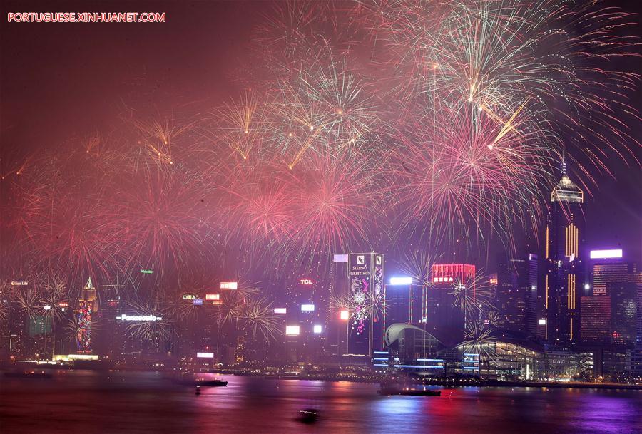 CHINA-HONG KONG-SPRING FESTIVAL-FIREWORKS (CN)