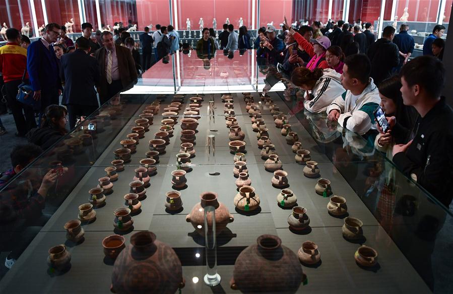 CHINA-BEIJING-RETURNED CULTURAL RELICS-DISPLAY (CN)