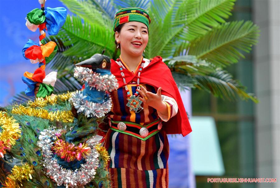 CHINA-TIBET-BORDER TRADE-TOURISM-CULTURE-FESTIVAL (CN)