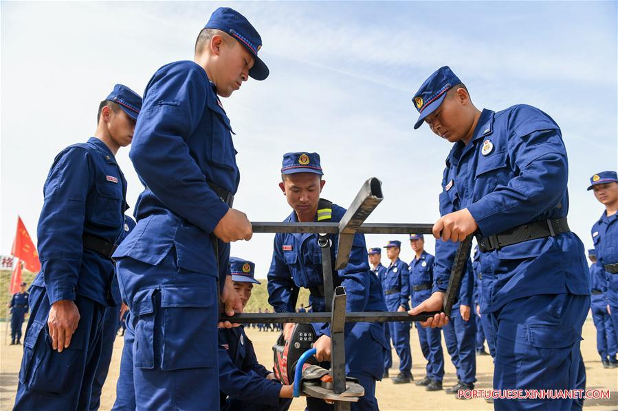 CHINA-HOHHOT-FIREMAN-TRAINING (CN)