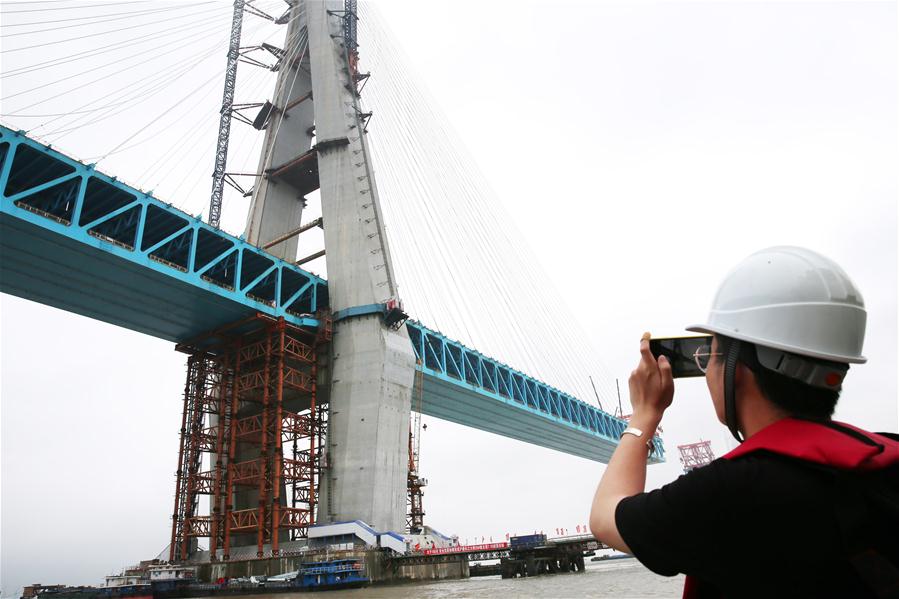 CHINA-JIANGSU-NANTONG-BRIDGE-CONSTRUCTION (CN)