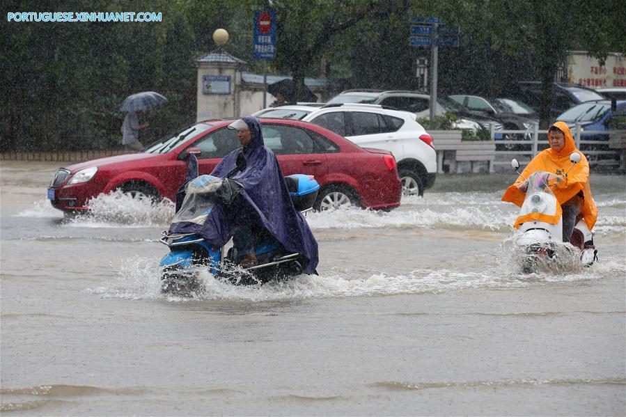 #CHINA-ANHUI-HUANGSHAN-FLOOD (CN)