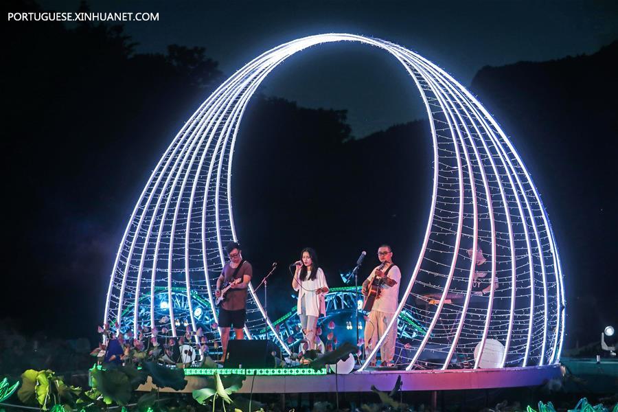 CHINA-ZHEJIANG-JIANDE-SUMMER-OUTDOOR CONCERT (CN)