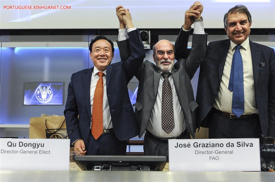 ITALY-ROME-FAO CHIEF-HANDOVER-QU DONGYU-JOSE GRAZIANO DA SILVA