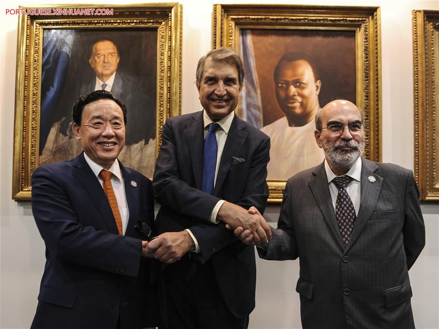 ITALY-ROME-FAO CHIEF-HANDOVER-QU DONGYU-JOSE GRAZIANO DA SILVA