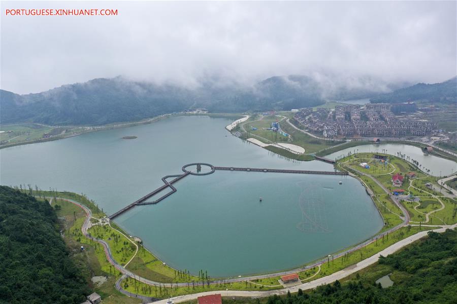 CHINA-CHONGQING-NANTIAN LAKE-SCENERY (CN)