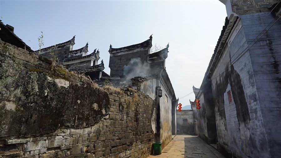 CHINA-JIANGXI-ANCIENT VILLAGE-SCENERY (CN)
