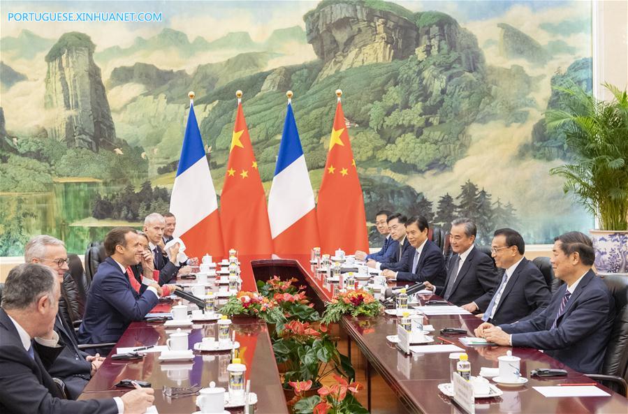 CHINA-BEIJING-LI KEQIANG-FRANCE-MACRON-MEETING (CN)