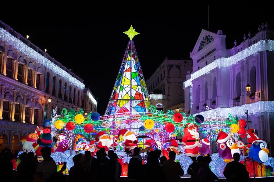 CHINA-MACAO-SENADO SQUARE-FESTIVE LIGHTS-CHRISTMAS-NEW YEAR (CN)