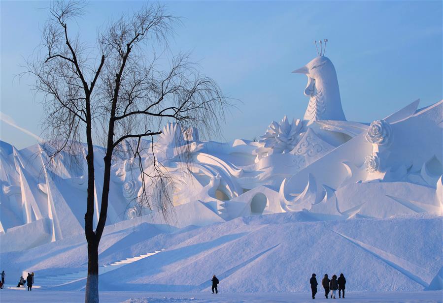 CHINA-HEILONGJIANG-HARBIN-SNOW SCULPTURE ART EXPOSITION (CN)