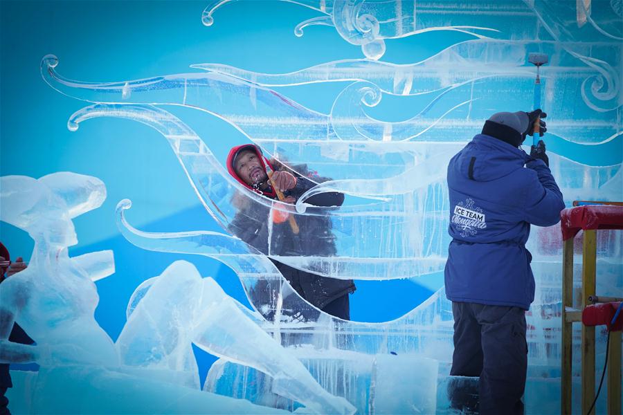 CHINA-HARBIN-ICE SCULPTURE-COMPETITION (CN)