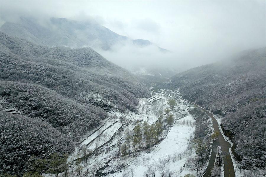 CHINA-HEBEI-TAIHANG MOUNTAIN-SNOW (CN)