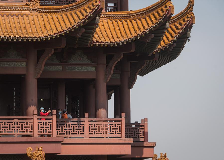 CHINA-WUHAN-COVID-19-TOURISM-YELLOW CRANE TOWER-REOPENING (CN)