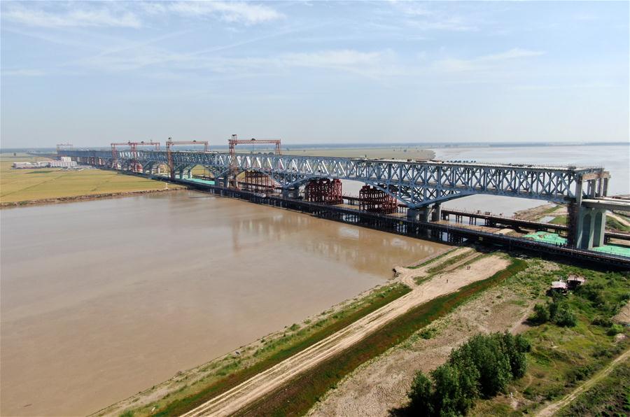 CHINA-ZHENGZHOU-JINAN-RAILWAY-BRIDGE-CONSTRUCTION (CN)