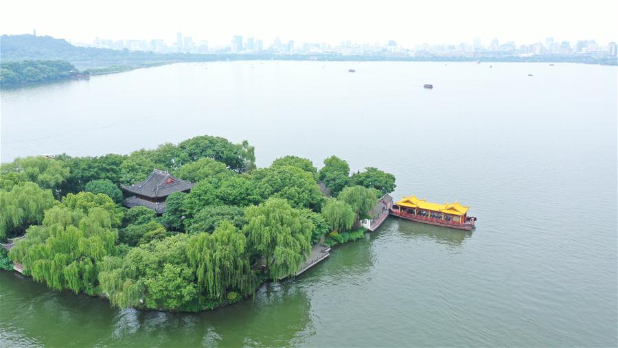 CHINA-ZHEJIANG-HANGZHOU-WEST LAKE (CN)