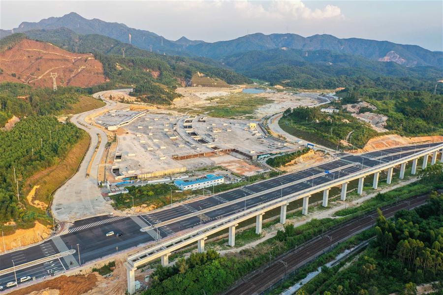 CHINA-GUANGDONG-MEDIUM-LOW-SPEED MAGLEV RAILWAY-CONSTRUCTION (CN)