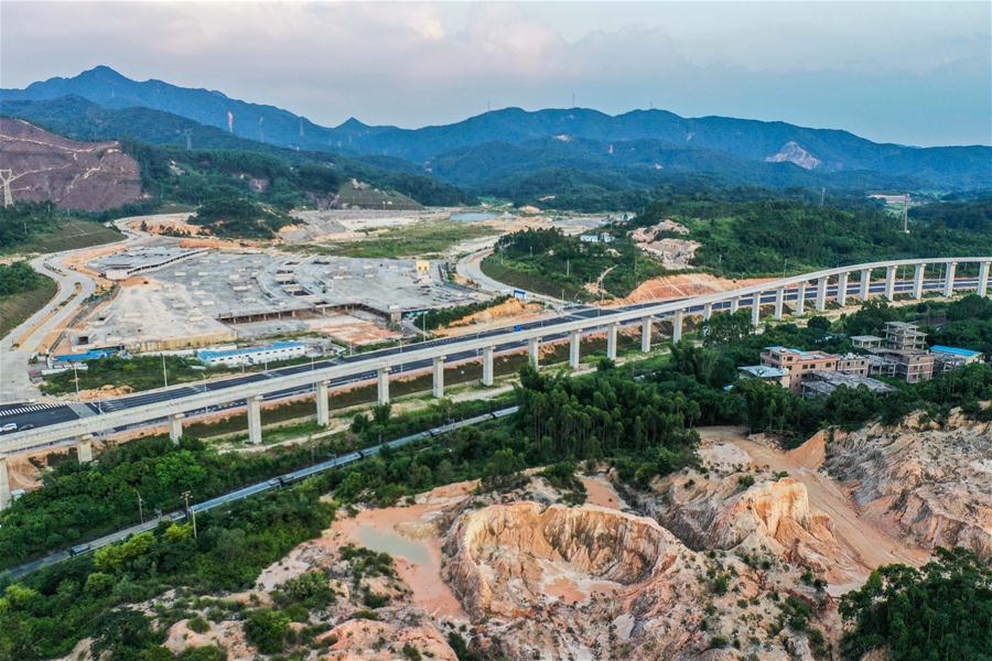 CHINA-GUANGDONG-MEDIUM-LOW-SPEED MAGLEV RAILWAY-CONSTRUCTION (CN)