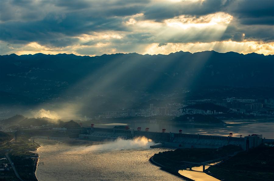 #CHINA-HUBEI-YICHANG-THREE GORGES-SUNSET GLOW(CN)