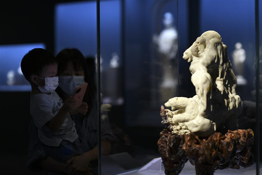 CHINA-BEIJING-TRADITIONAL ARTWORK-EXHIBITION (CN)