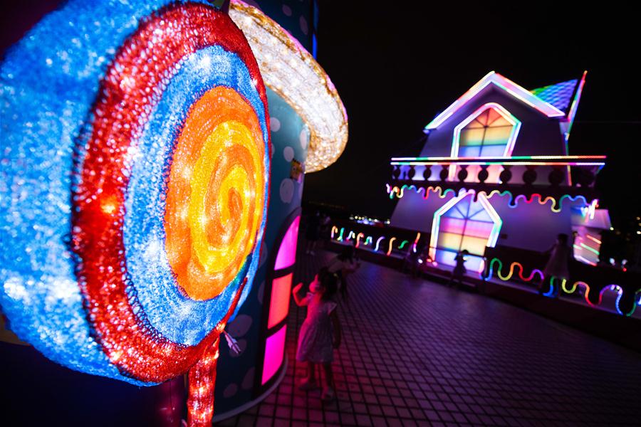 CHINA-MACAO-LIGHT FESTIVAL-OPENING (CN)