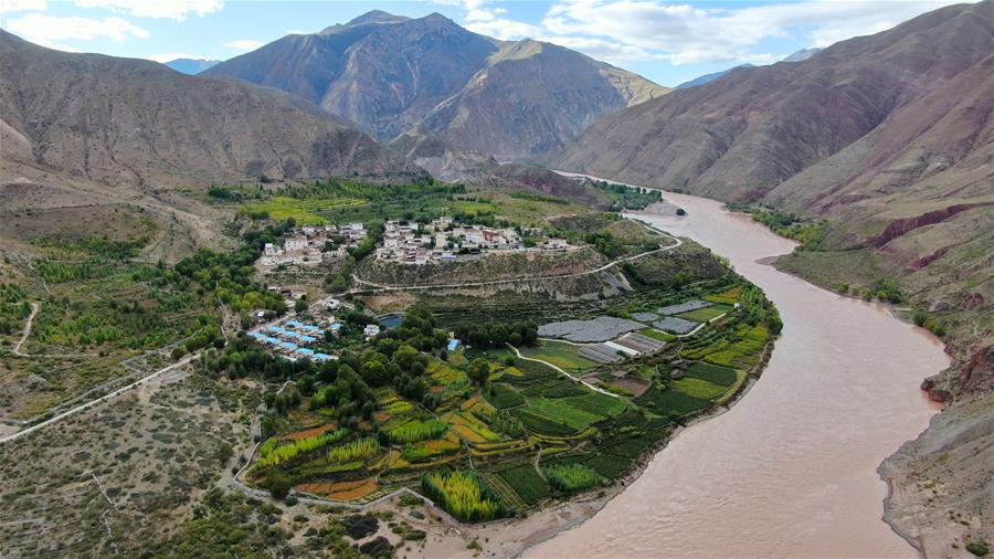 (InTibet)CHINA-TIBET-QAMDO-70TH ANNIVERSARY-LIBERATION (CN)