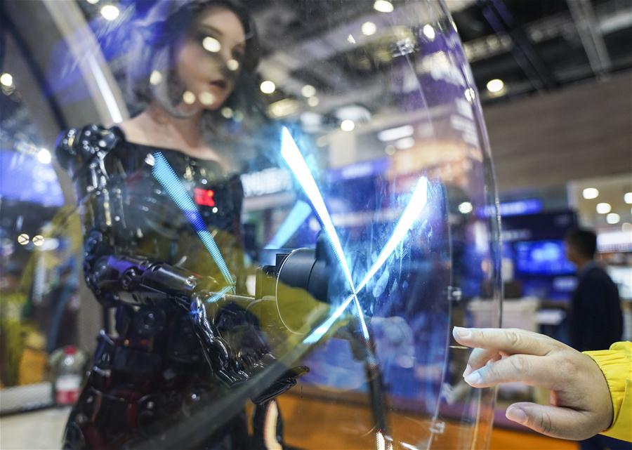 CHINA-SHANGHAI-CIIE-INTELLIGENT ROBOTS (CN)