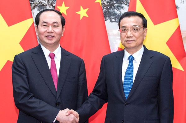 (Cinturão e Rota) Premiê chinês reúne-se com presidente vietnamita