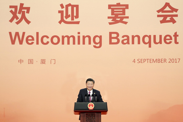 Xi pede solidariedade entre economias emergentes e países em desenvolvimento