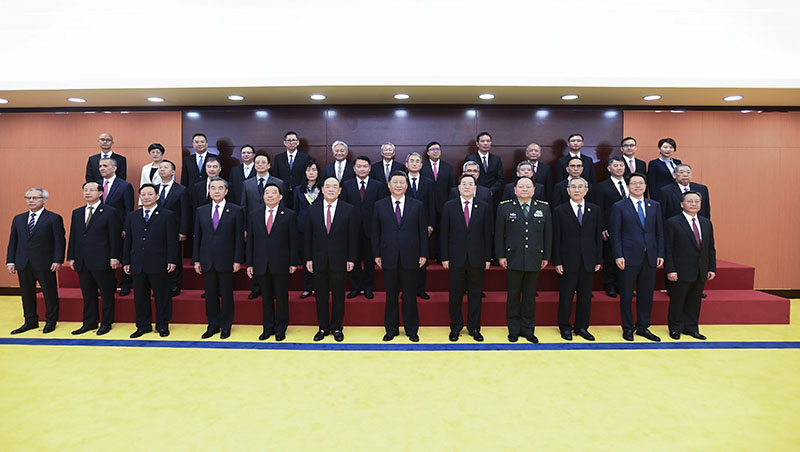 (RAEM 20) Xi pede que funcionários do governo da RAEM demonstrem senso de responsabilidade