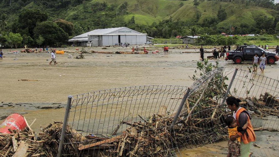 印尼東部洪災已致58人遇難