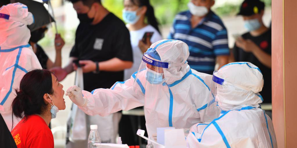 Cidade de Changsha, em Hunan, realiza testes de ácido nucléico em áreas de médio risco