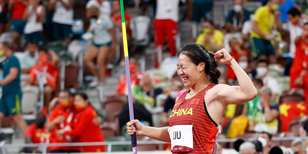 Chinesa Liu Shiying leva o primeiro ouro da China no lançamento de dardo feminino nos Jogos Olímpicos de Tóquio