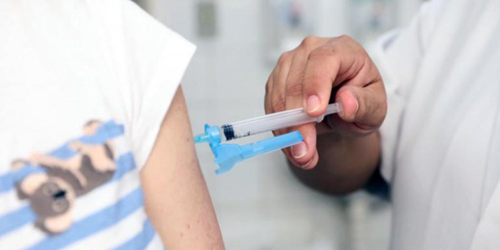 Governo brasileiro anuncia a inclusão da CoronaVac na vacinação de crianças e adolescentes