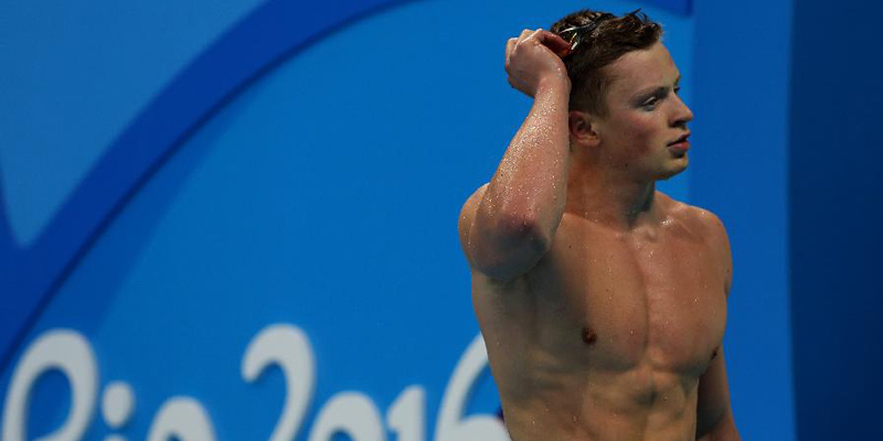 Adam Peaty bate primeiro recorde mundial da natação nos 100m peito