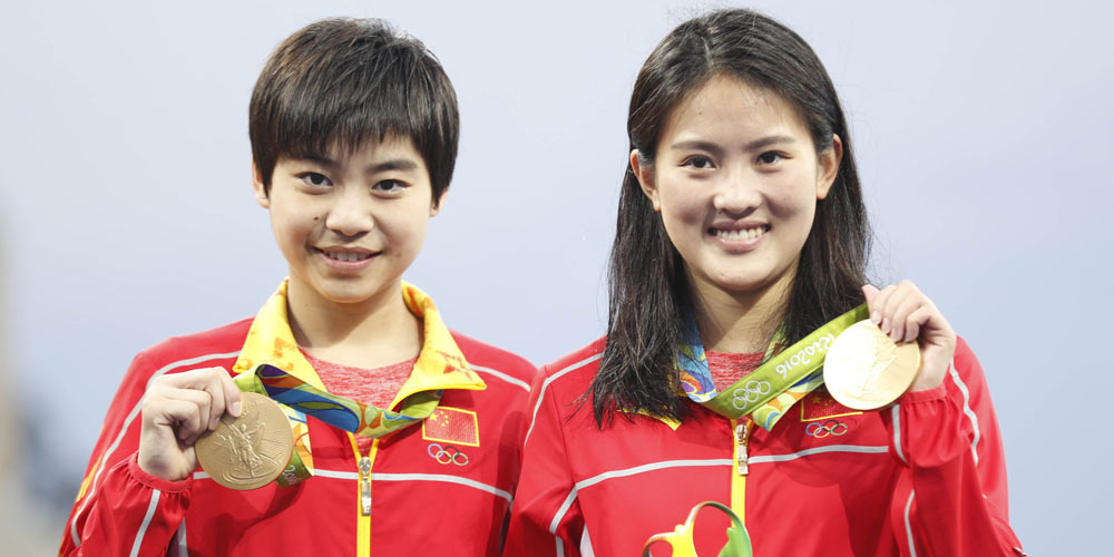 Rio 2016: Chen Ruolin e Liu Huixia ganharam medalha de ouro do salto sincronizado de plataforma de 10 metros feminino