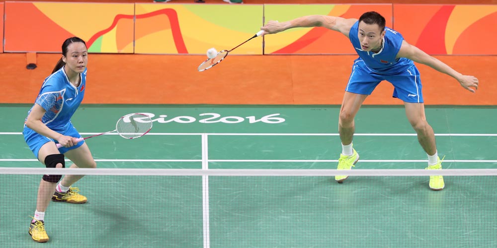 Rio 2016: Indonésia vence China por 2-0 na prova de semifinal de duplas mistas de Badminton