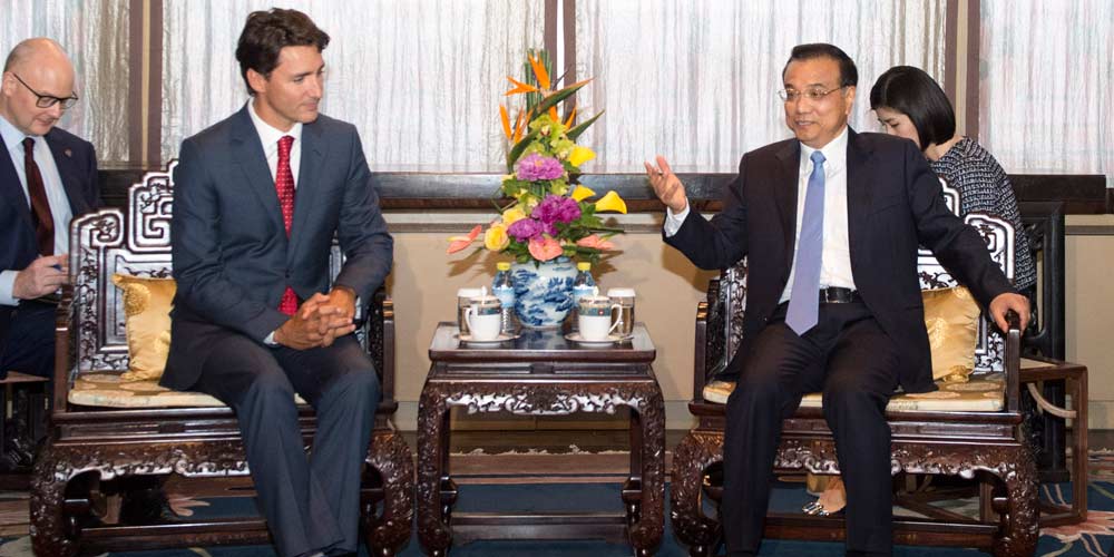 Primeiro-ministro do Canadá diz que é necessário manter e reforçar "forte amizade" 
com China