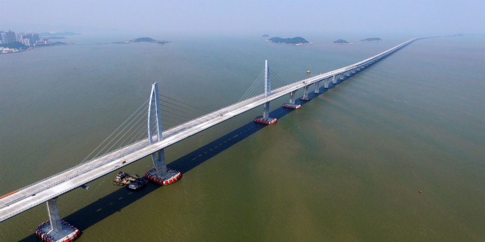 Construída parte principal da maior ponte sobre mar do mundo