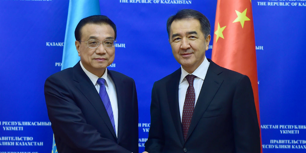 China promete melhor alinhamento com o Cazaquistão nas estratégias de desenvolvimento