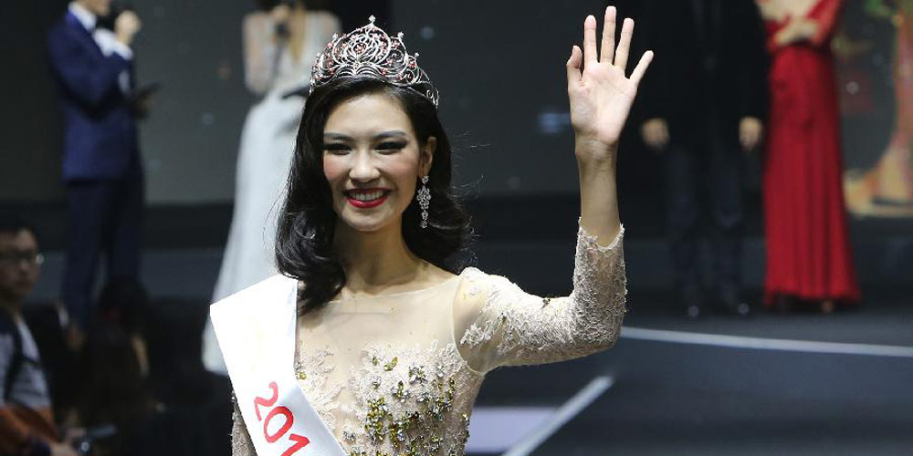 Li Zhenying vence Miss Universo China 2016