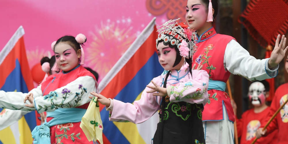 Escola no sudeste da China realiza festa temática sobre cultura tradicional