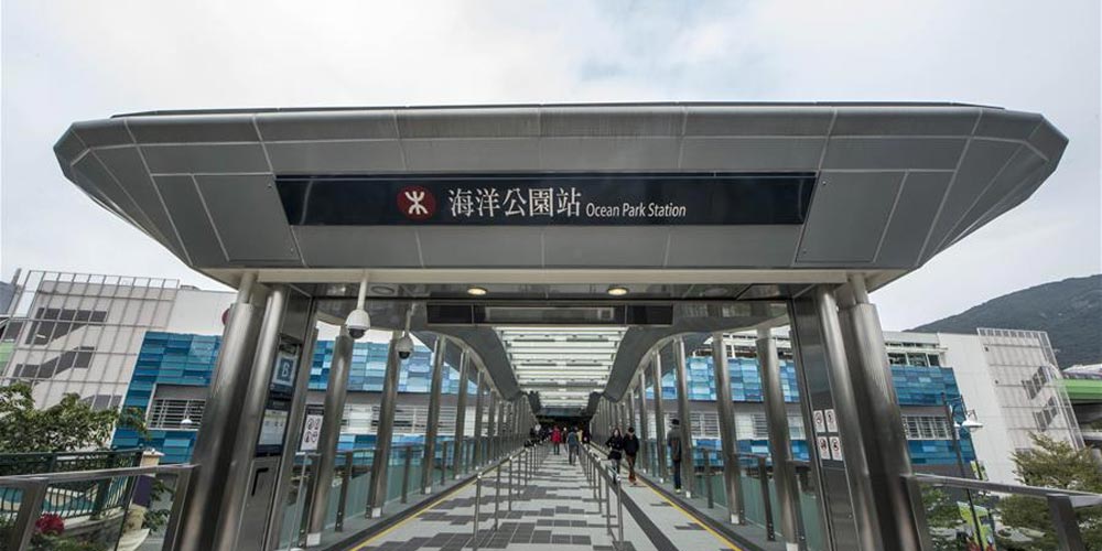 Nova linha de metrô entra em funcionamento em Hong Kong
